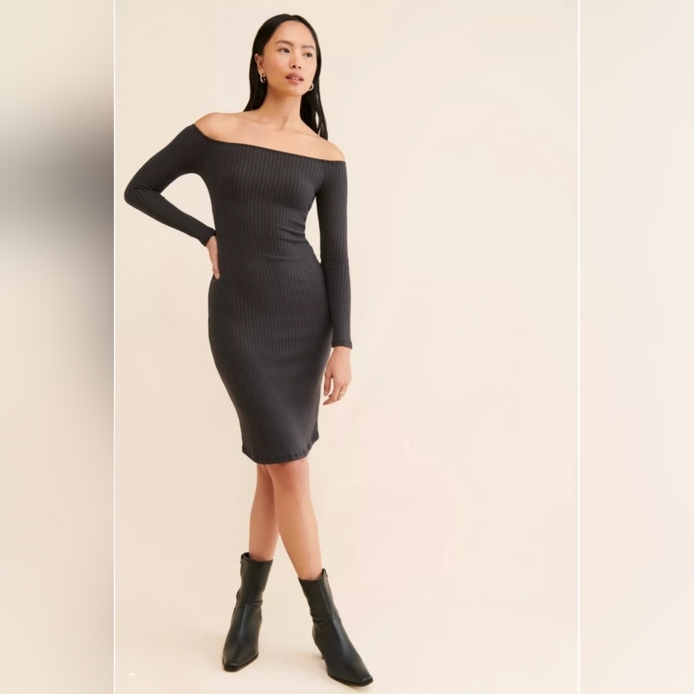 silence + noise Charcoal Rib-Knit Long Sleeve Midi Dress Small New Bodycon Date